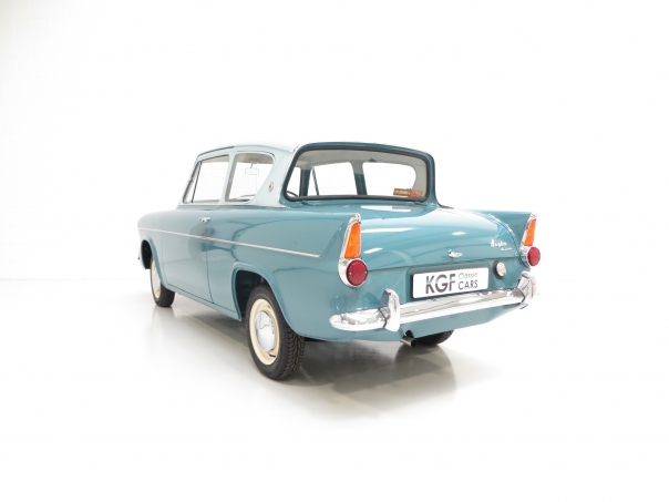 Ford anglia 105e deluxe